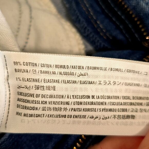 Hollister High Rise Distressed Shorts - Size 3/26 - Picture 12 of 12